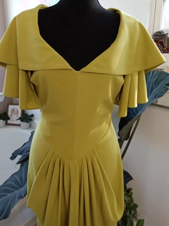 Micheline Pitt Gown - Picture 4 of 10